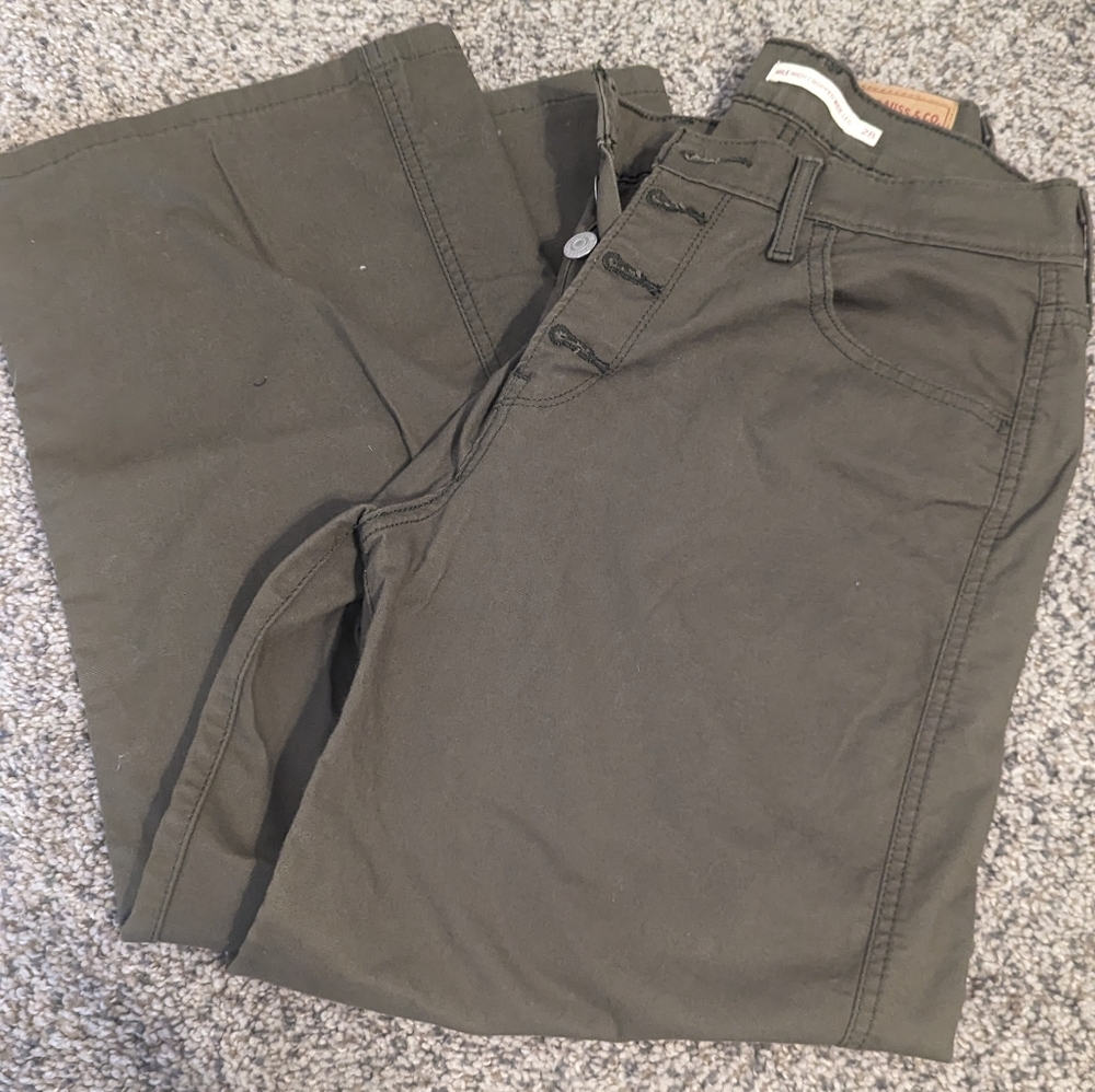 Levi's, army green mile high cropped wide leg, size 28